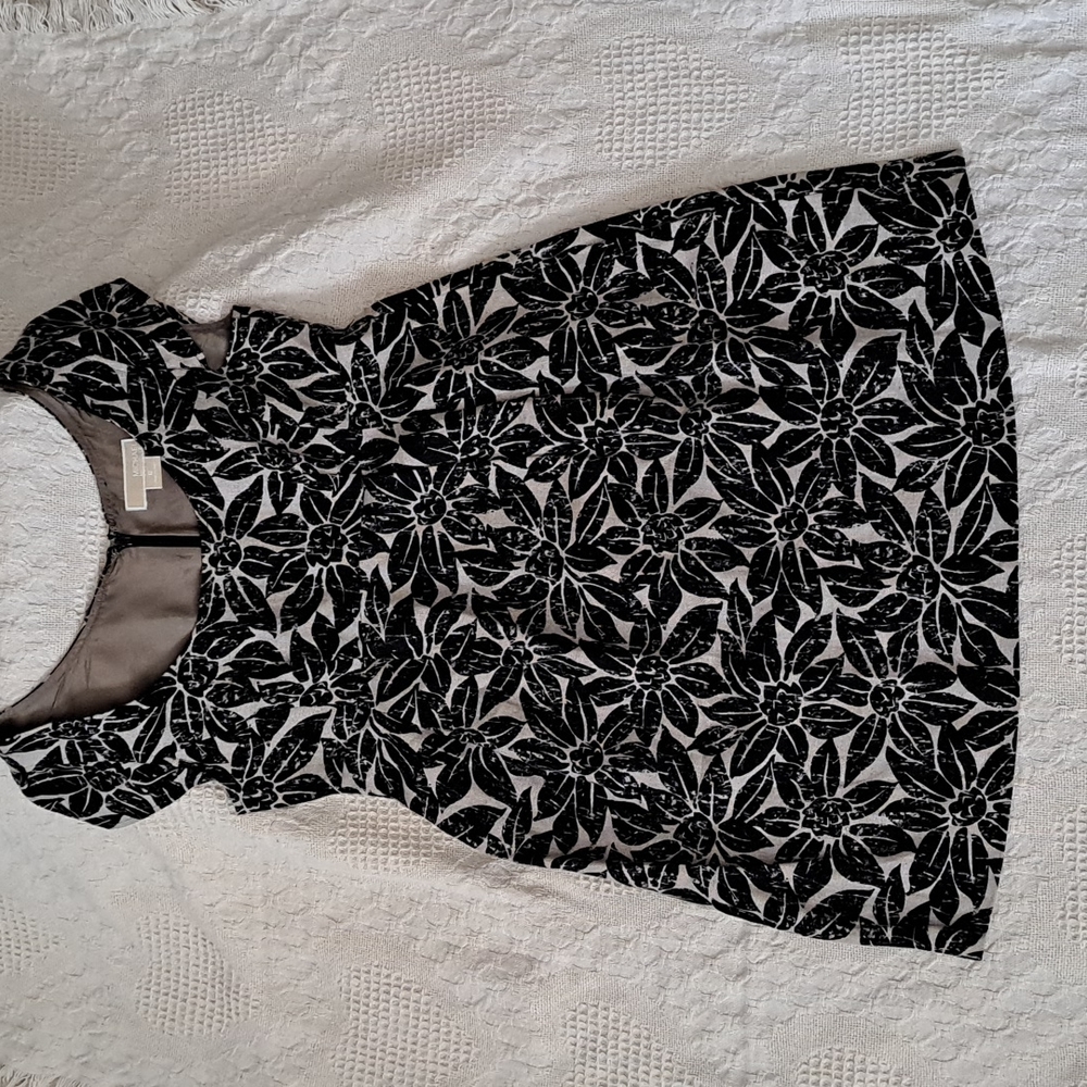 Michael Kors Floral Linen Dress with pockets